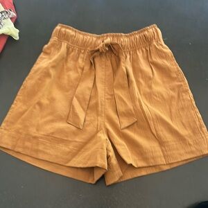 Evereve Mustard High-Waist Tie-Front Shorts